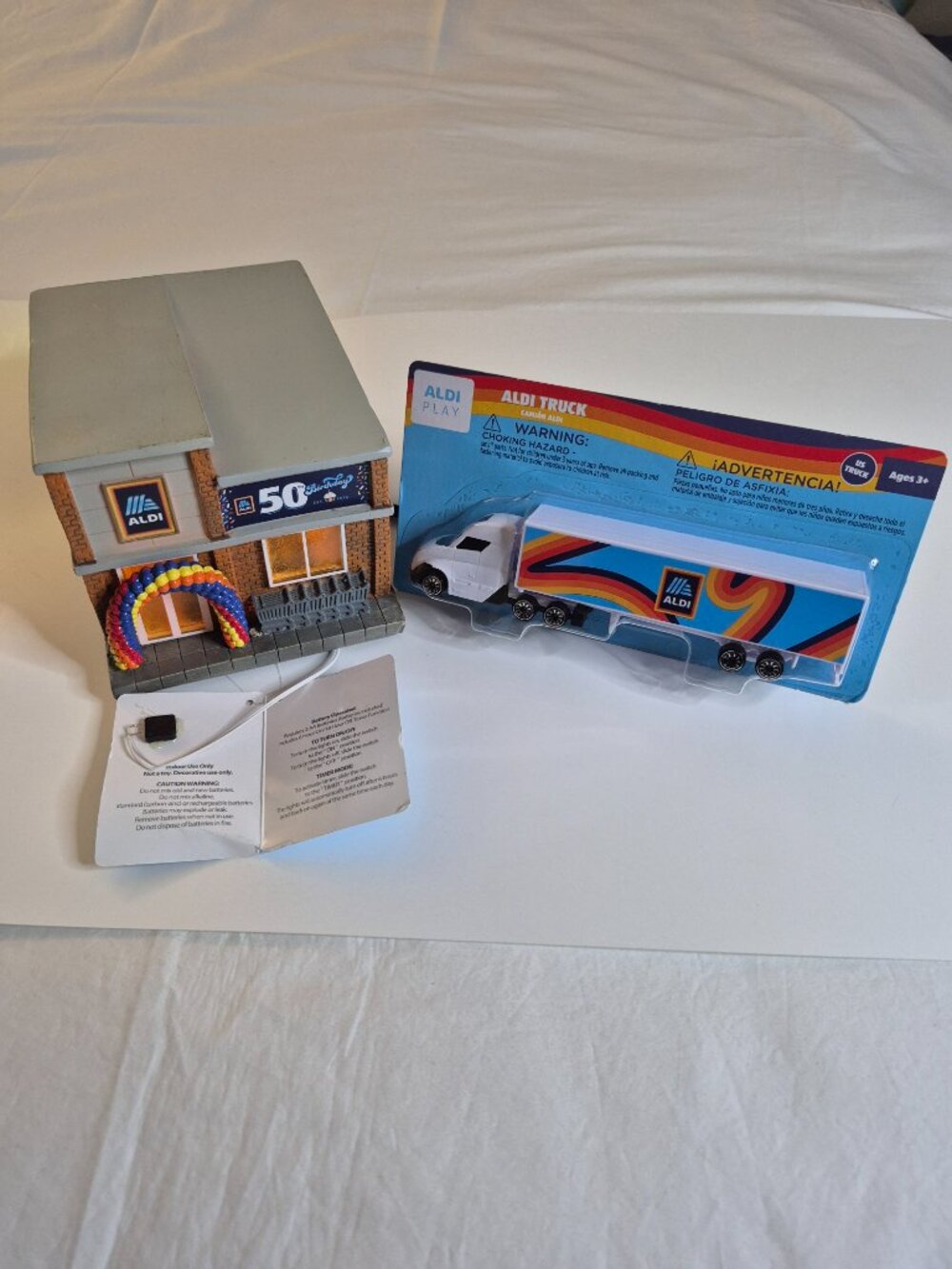 Aldi 50th Birthday Store Light Up! Balloon Arch + Aldi Die Cast US Truck, NEW